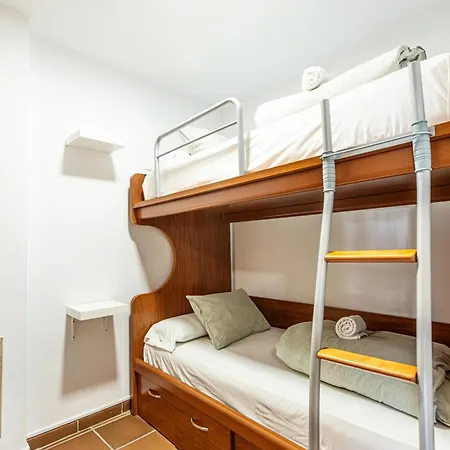 Arttyco 2 4 Personas