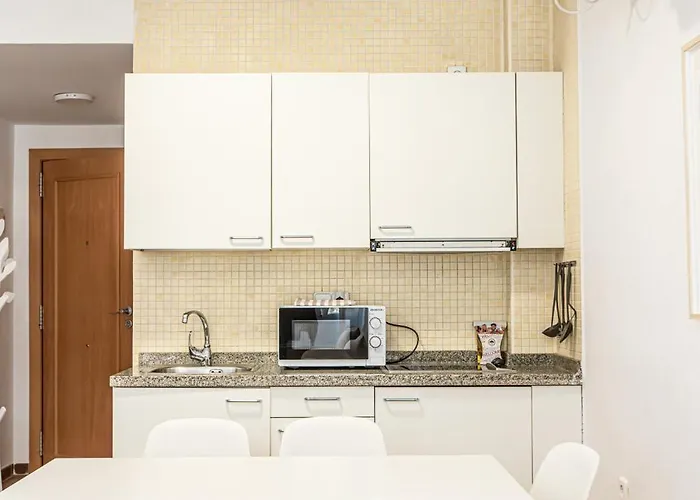 Arttyco 2 4 Personas *